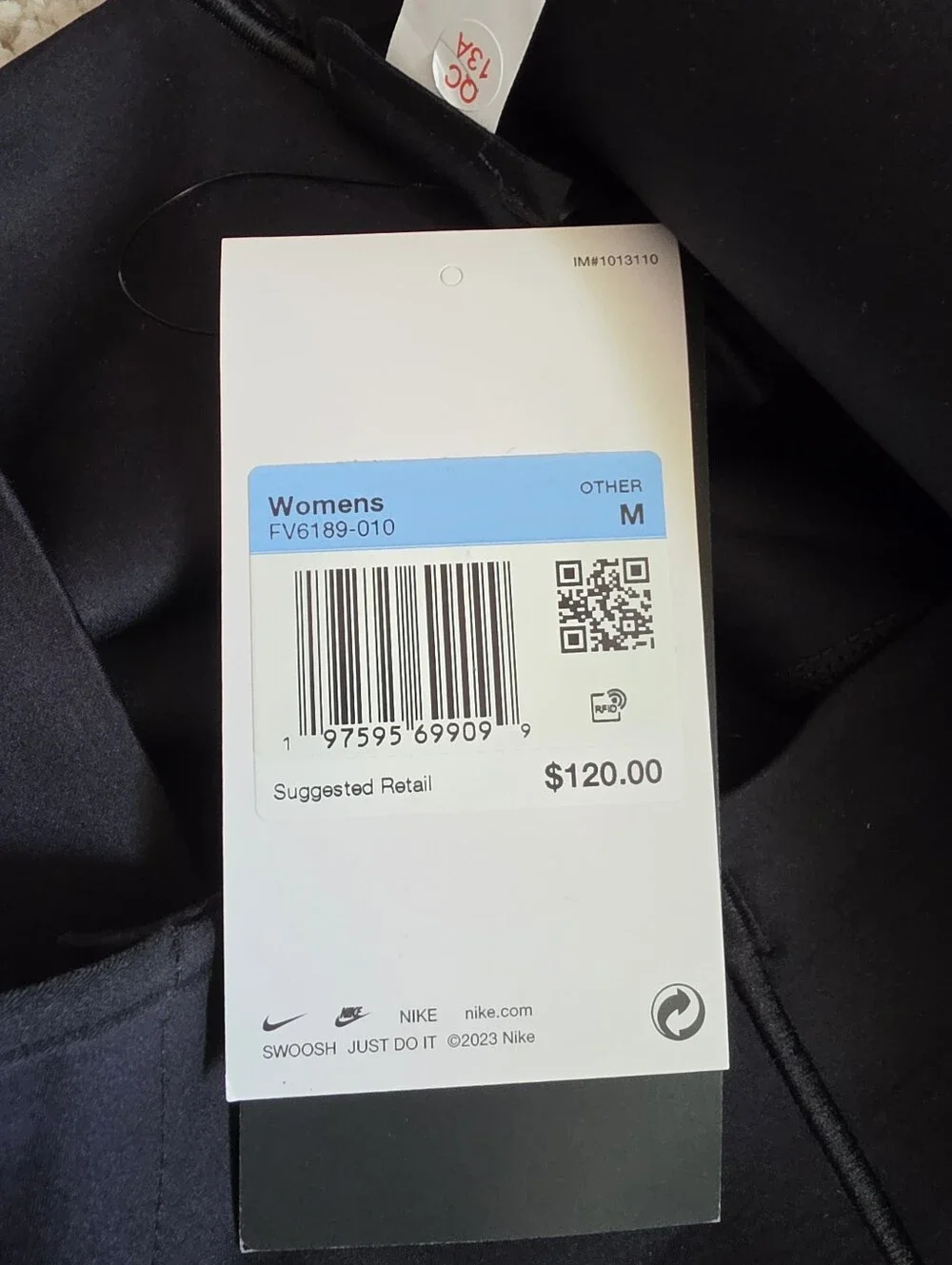 NWT Nike Womans Chicago 2024 High Rise 7/8 Black Leggings